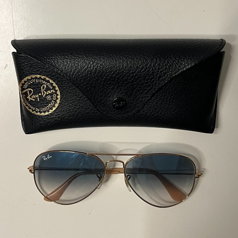 Ray-Ban Aviators Light Blue Gradient